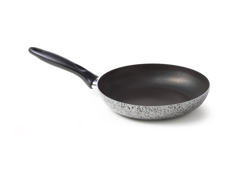 NON-STICK FRYING PAN &