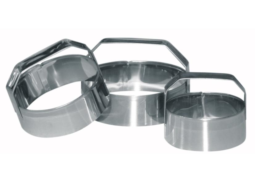 3 TAGLIAPASTA LISCI ACCIAIO INOSSIDABILE 6 7 8 CM EVA
Cod. 041228