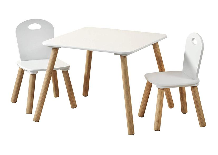 TAVOLINO PER BAMBINI CON 2 SEGGIOLE 55X55X45CM KESPER Cod. 047926
