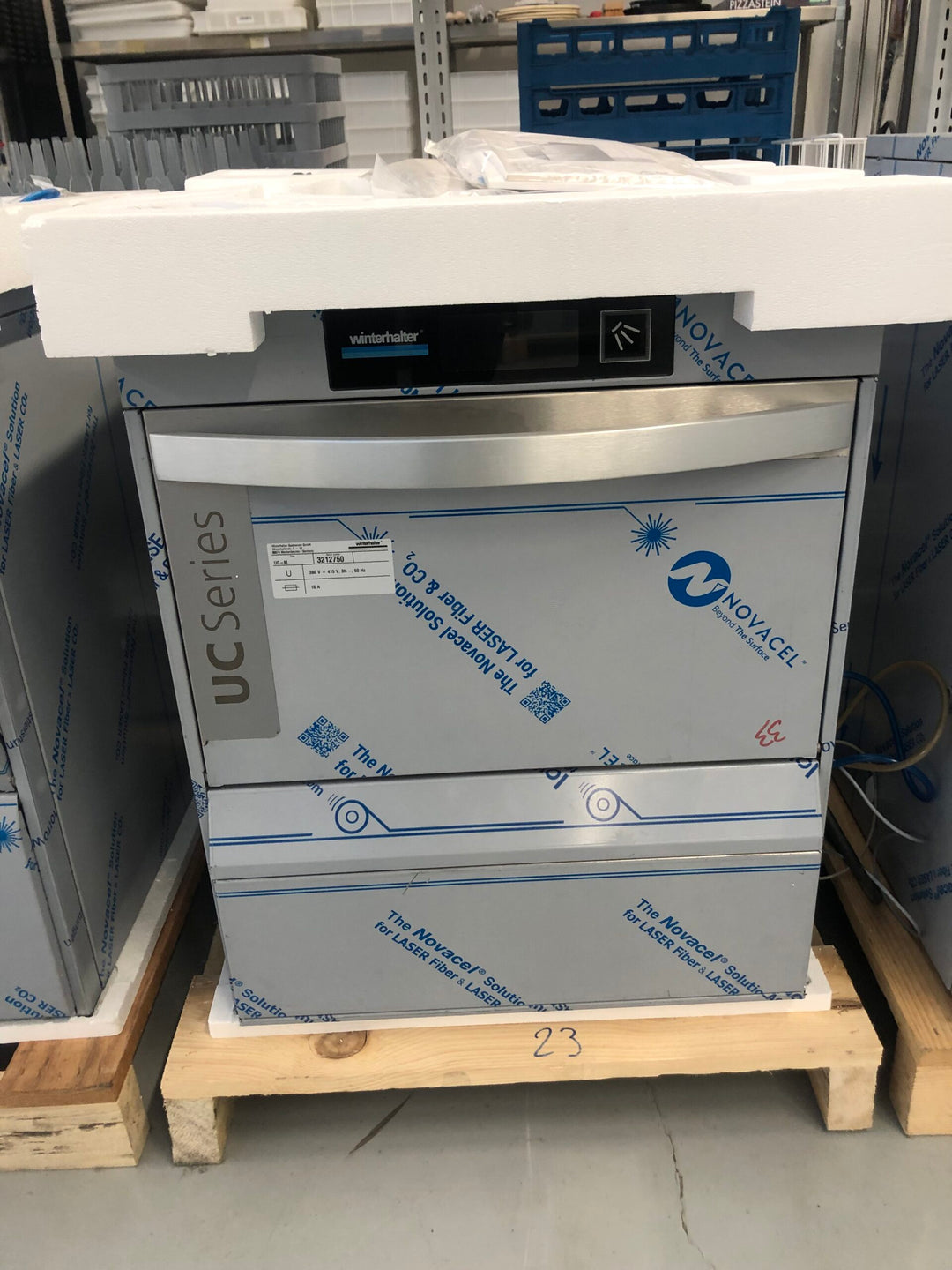 Lavastoviglie sottobanco serie UC-M Winterhalter nuova