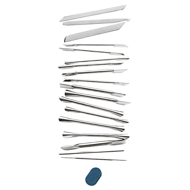 Kit 18 Attrezzi Decoro Cod. 48286-03