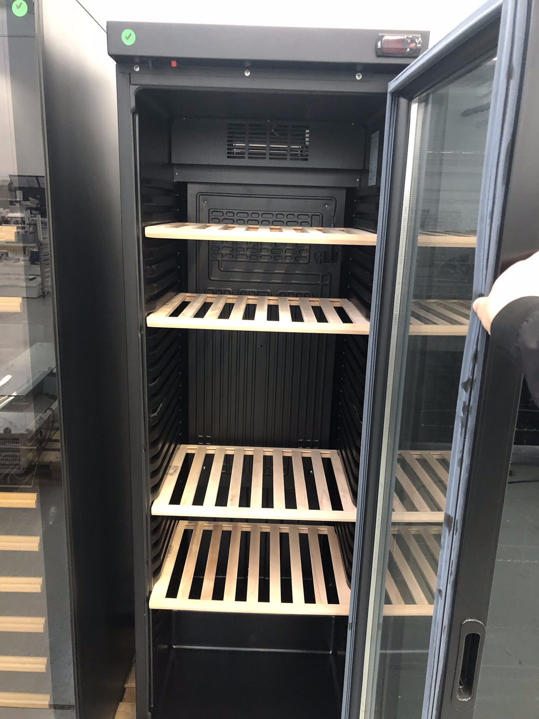 Vetrina vini Mondial 400 litri