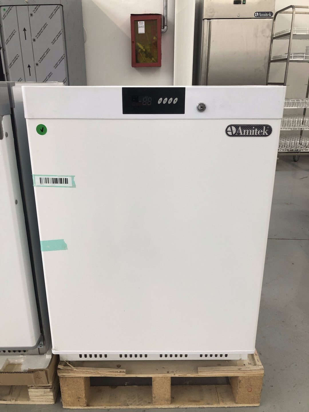 Armadio refrigerato freezer da sotto banco 200 litri