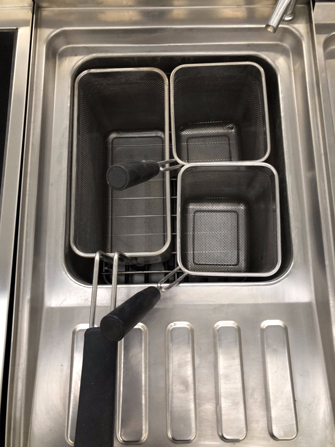 Cuocipasta elettrico MBM serie 700 usato