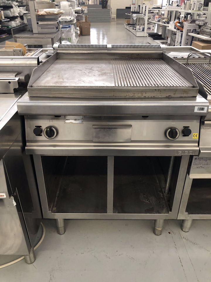 Fry top a gas Gico serie 900 usata