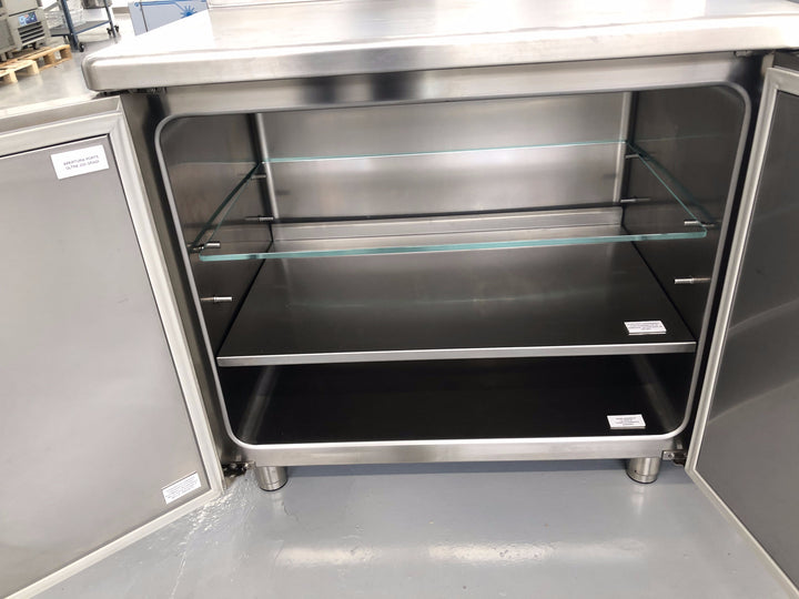 Tavolo inox sala EXPO