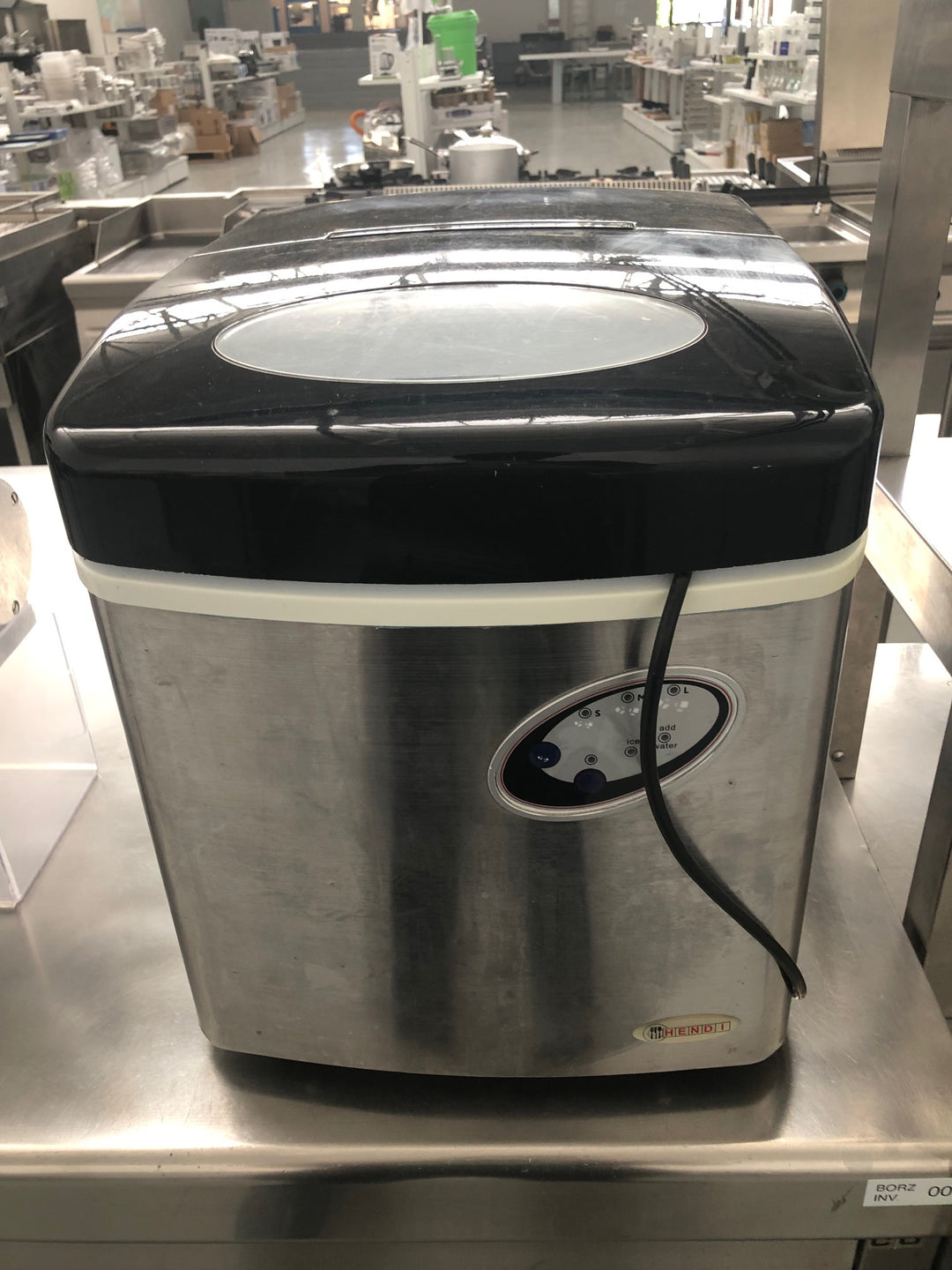 Produttore di ghiaccio usato  KL15