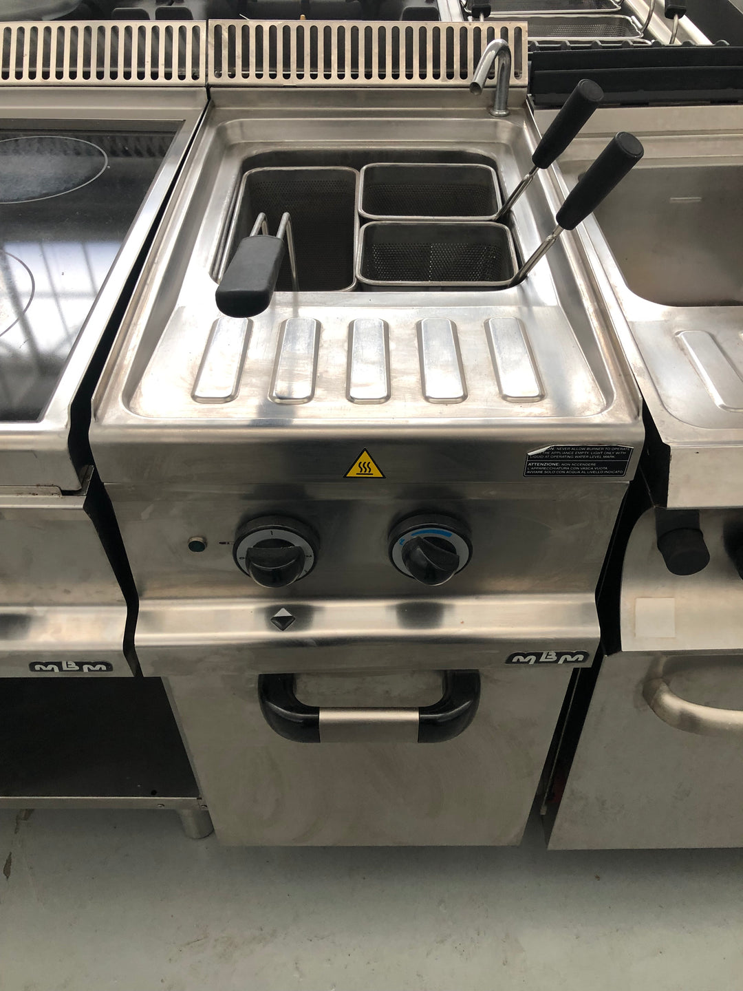 Cuocipasta elettrico trifase usato MBM