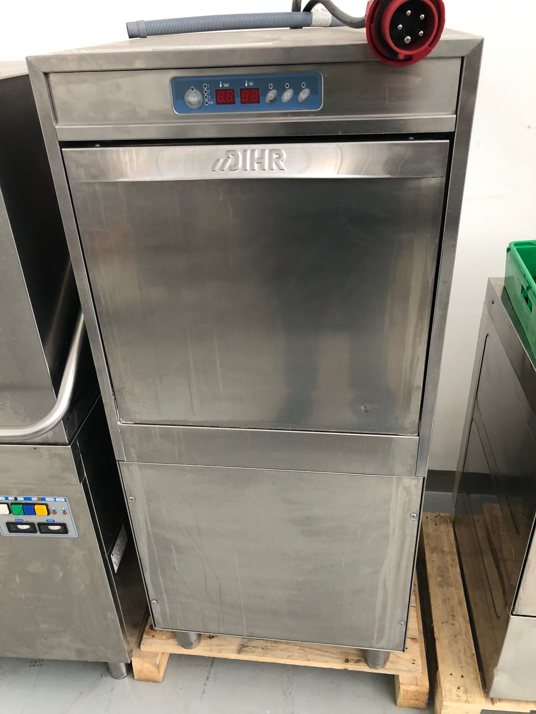 Lavastoviglie professionale usata DIHR SERIE DW