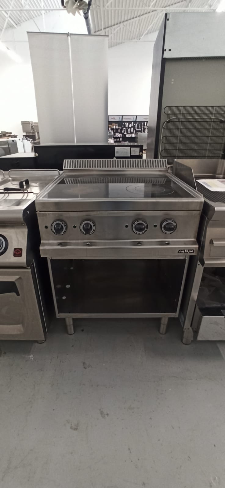 Cucina elettrica vetroceramica usata MBM MG7EVC477