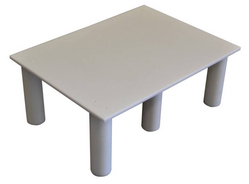 Plattform geschlossen aus PP 80x60cm