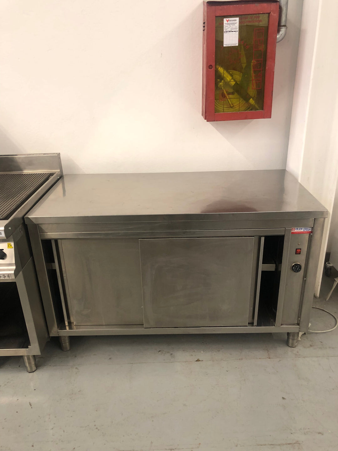 Tavolo Armadiato caldo inox usato